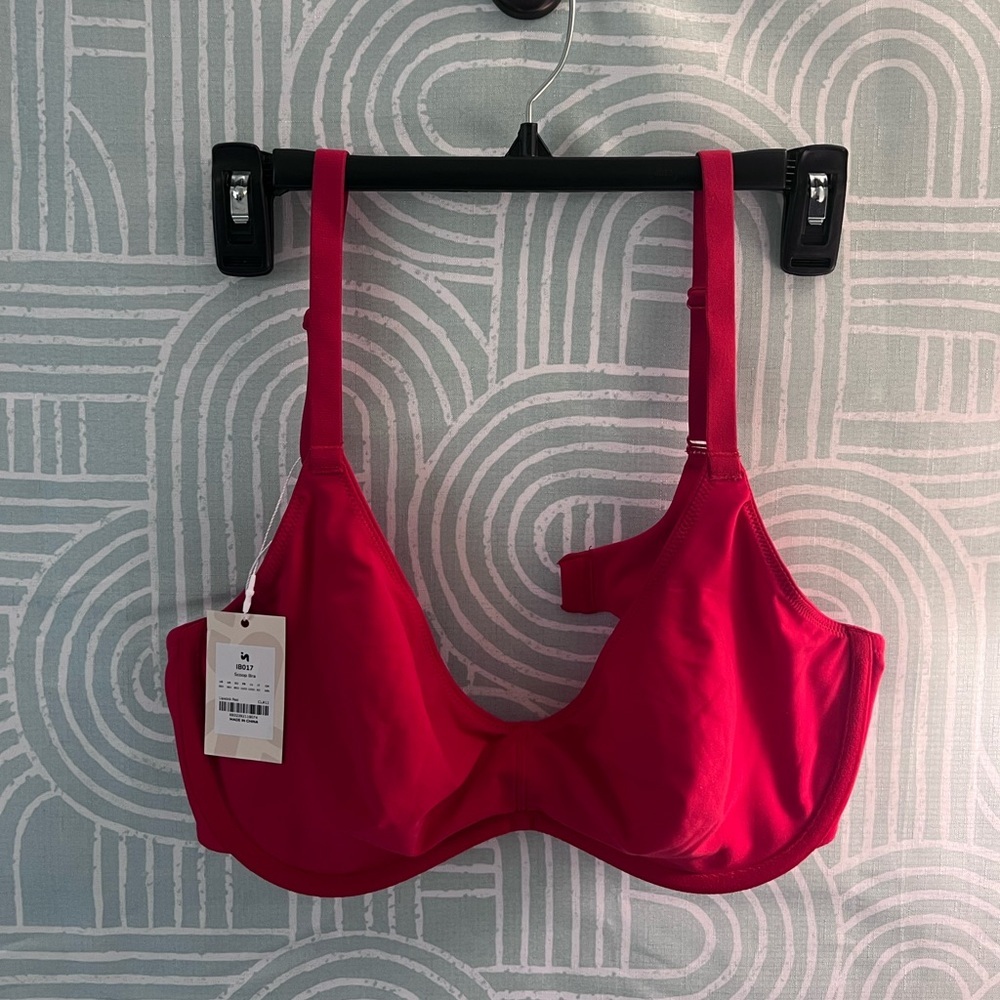 INLYRIC Scoop Bra 38D Lipstick Red NWT Underwire Smooth Support